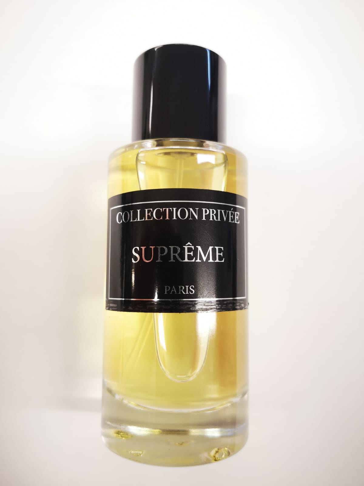 Supreme (Yves Saint Laurent)